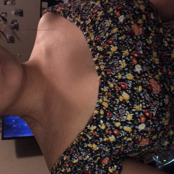 Spring floral Crop top - Picture 4 of 4